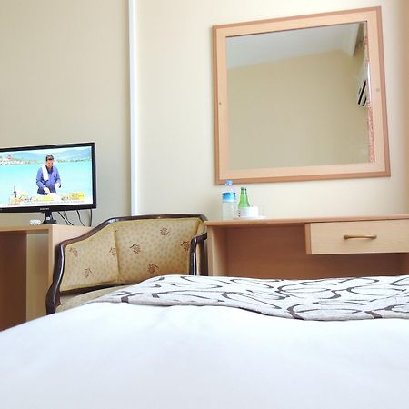 Acikgoz Hotel Едірне Екстер'єр фото