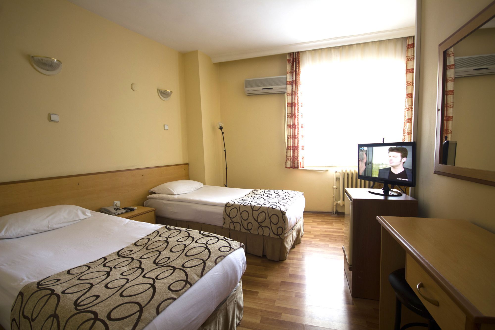 Acikgoz Hotel Едірне Екстер'єр фото